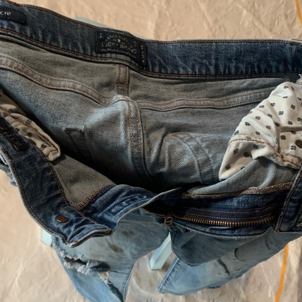 Lucky Brand Light Blue Denim Pants completely destroyed 32 x 32.